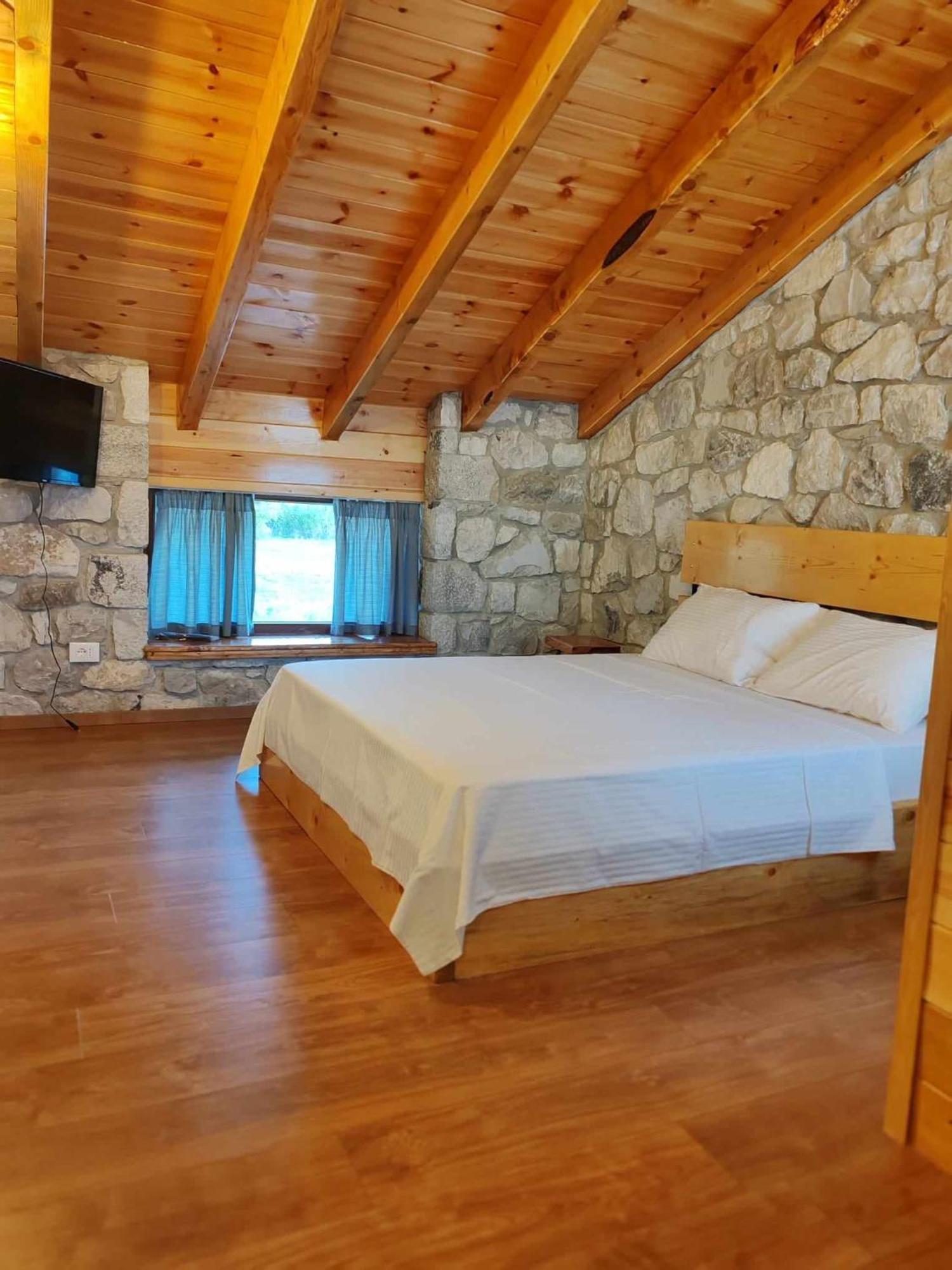 Hotel Nikol